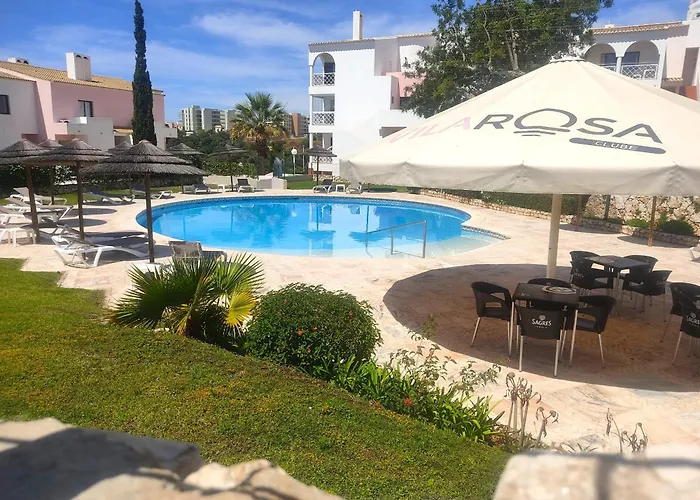 Daire Da Rocha Unique Design With Pool By Homing