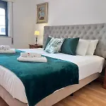 Da Rocha Unique Design With Pool By Homing *
