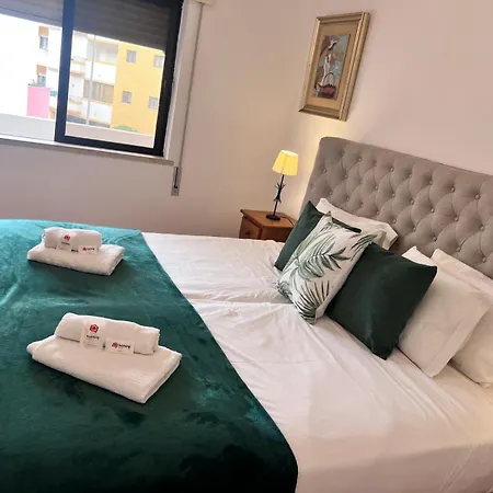 Da Rocha Unique Design With Pool By Homing Appartement